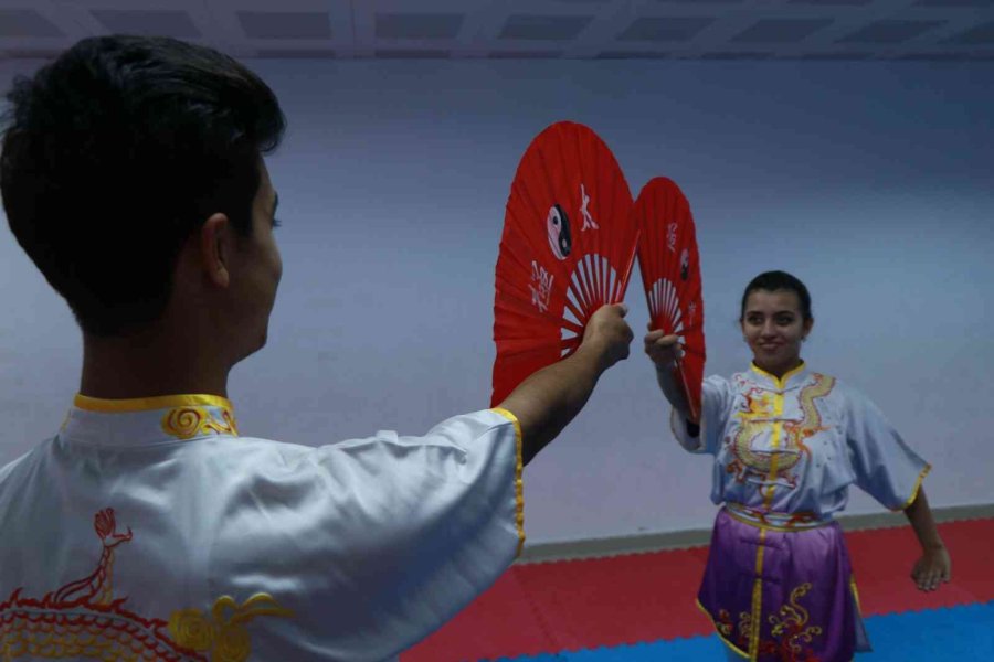 Wushucu Şampiyon Kardeşlerin Sıradaki Hedefi Olimpiyat Şampiyonluğu