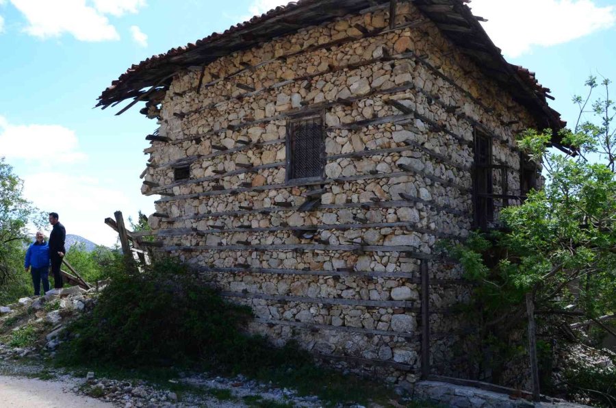 Antalya’da 160 Yıllık “polisin Konağı” Restore Edilecek