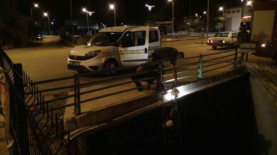 Gece Yarısı ‘derede Ceset Var’ İhbarı Polisi Harekete Geçirdi