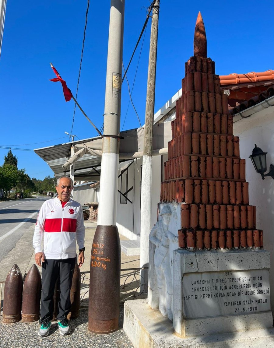 73 Yaşındaki Milli Sporcu, Madalya Ve Kupasını Şehitlere Adadı