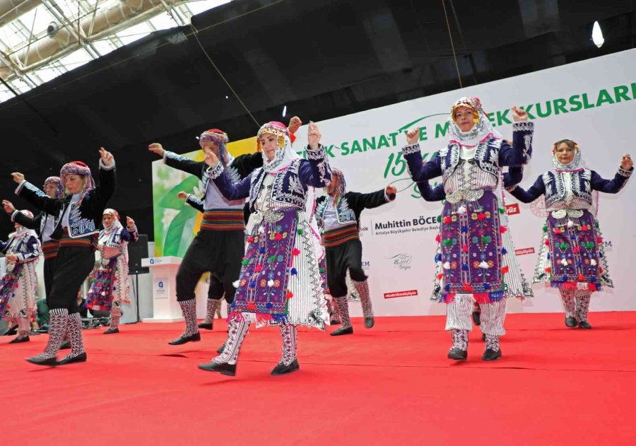 Atasem 15. Yıl Sergisi Açıldı