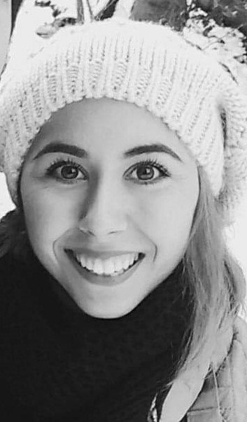 Arkadaşının Yardımına Koşan Genç Kız, Canından Oldu