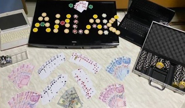 Antalya’da Ruhsatsız İş Yerine Kumar Operasyonu