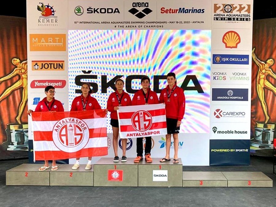 Yüzme Şampiyonasına Antalyaspor Damgası