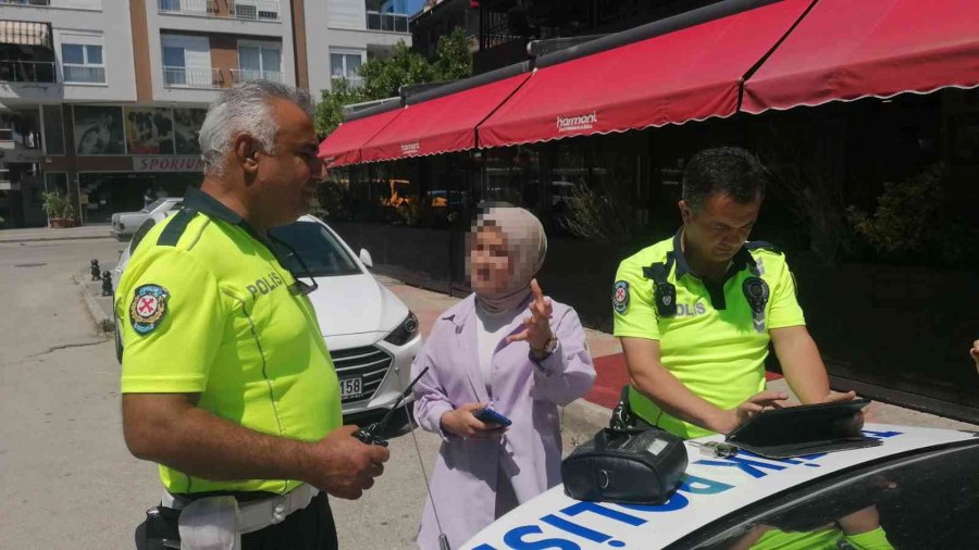 Drift Atan Ehliyetsiz Sürücüye 16 Bin 473 Tl Para Cezası