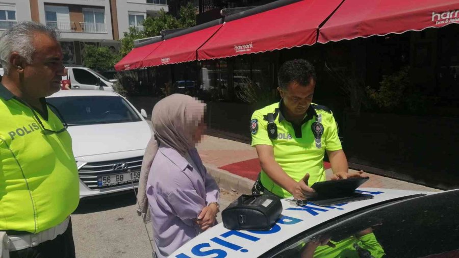 Drift Atan Ehliyetsiz Sürücüye 16 Bin 473 Tl Para Cezası