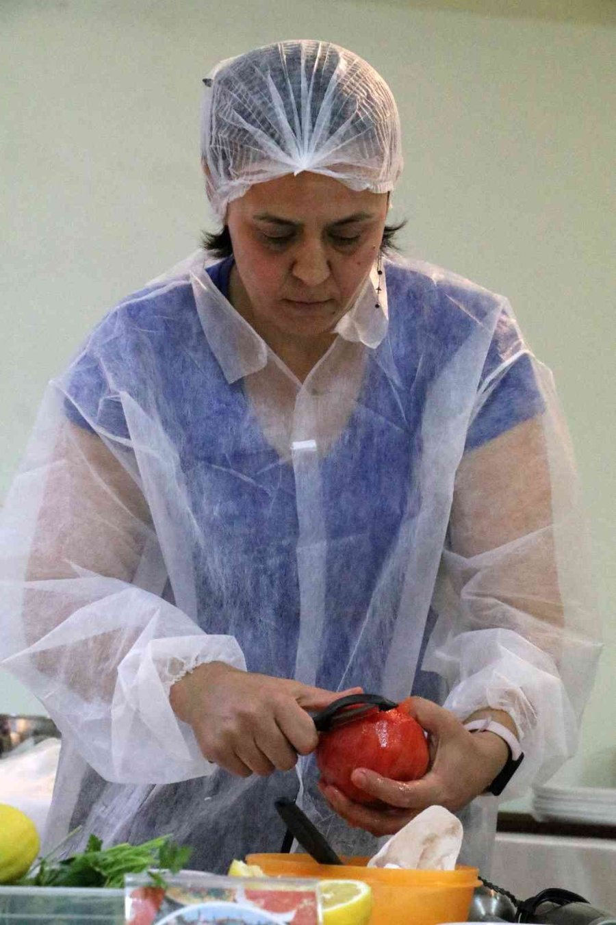 Antalya’da En İyi Piyazı Yapma Yarışması Renkli Görüntülere Sahne Oldu