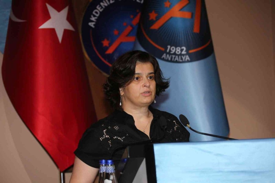 Akdeniz Üniversitesi Tıp Fakültesi’nde Tus Deneme Sınavı Uygulaması