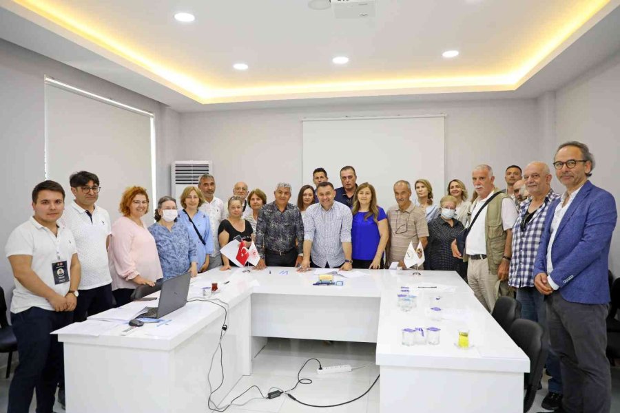 Alanya’da Kentsel Dönüşüm Projesi Hak Sahipleri İle Ön Protokol İmzalandı