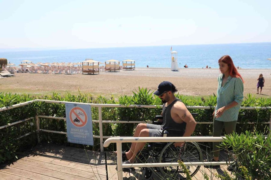 Sahilde Engelli Empati Parkuru