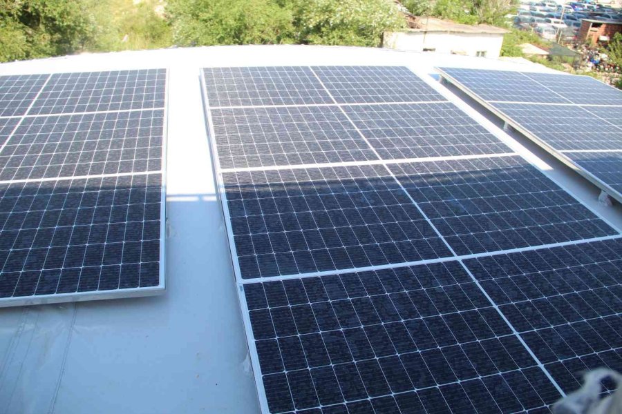 Türkiye’nin En Büyük Su Altı Arkeolojisi Araştırma Gemisi Suya İniyor