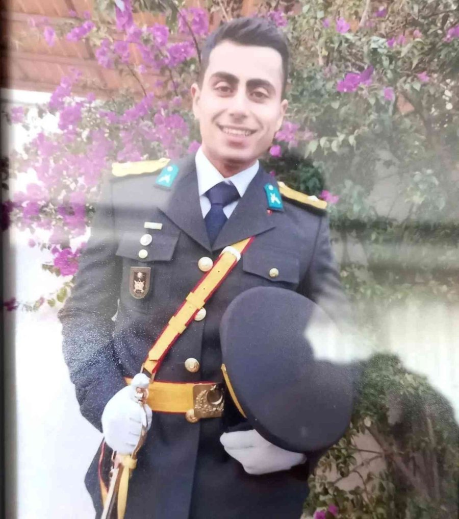 Şehit Piyade Teğmen Güler’in Ailesine Şehadet Haberi Verildi