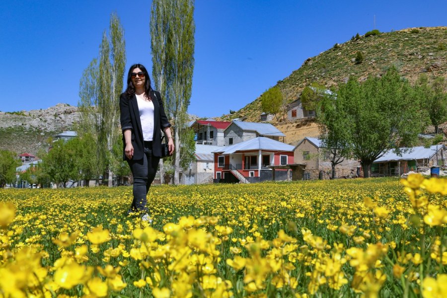 Toros Dağlarındaki Yaylalar Baharın Tüm Güzelliklerini Sunuyor