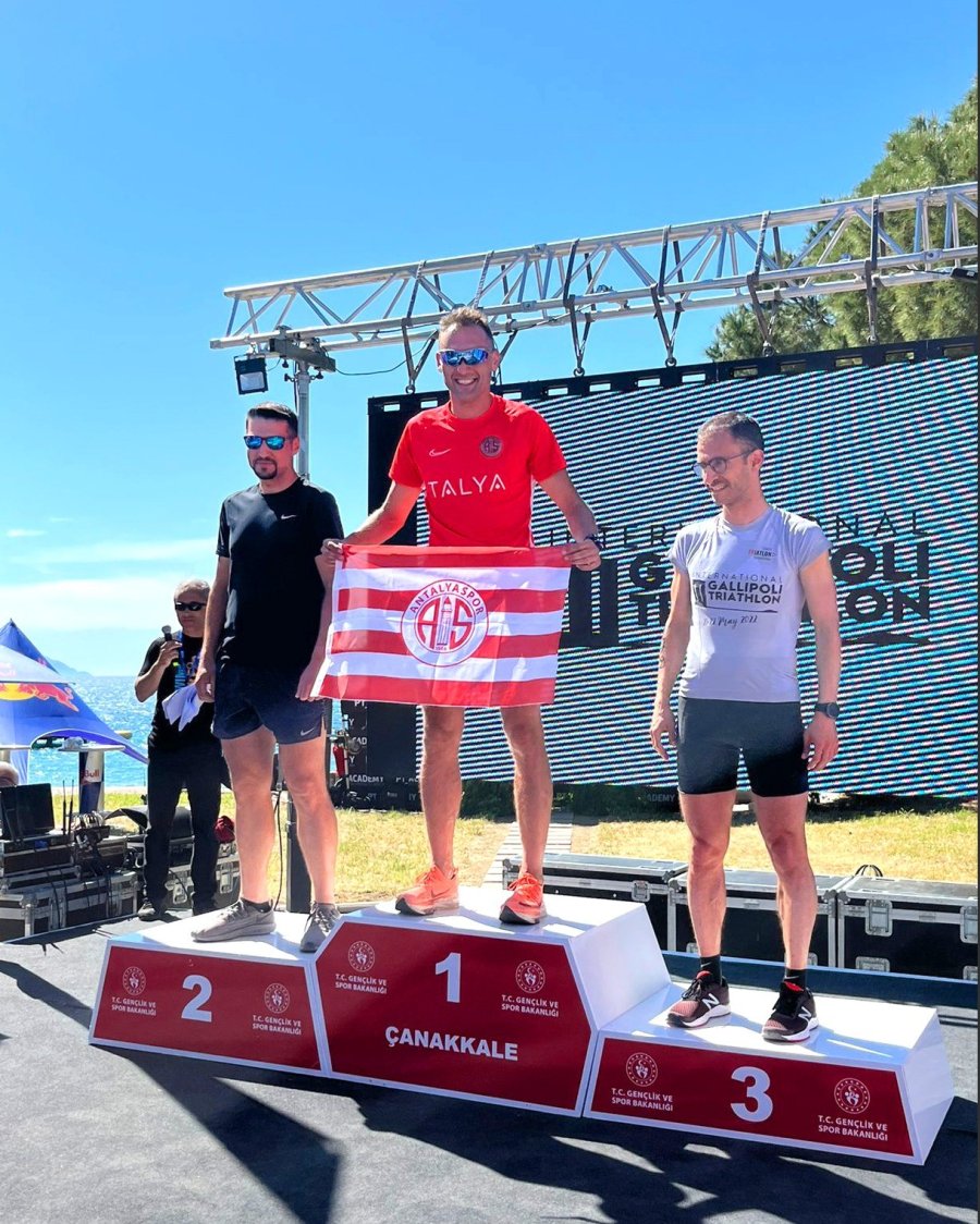 Antalyaspor Gelibolu’da Madalyaları Topladı