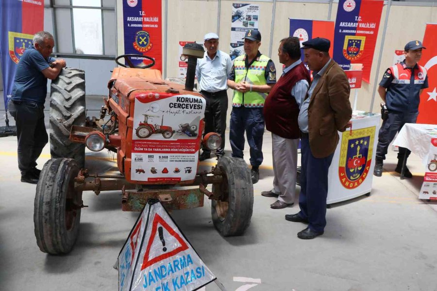 Tarım Fuarında Jandarmadan Uygulamalı Eğitim