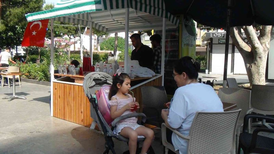 Toros Dağlarının Zirvesindeki Obruklardan Getirilip Bardağı 15 Tl’den Satılıyor