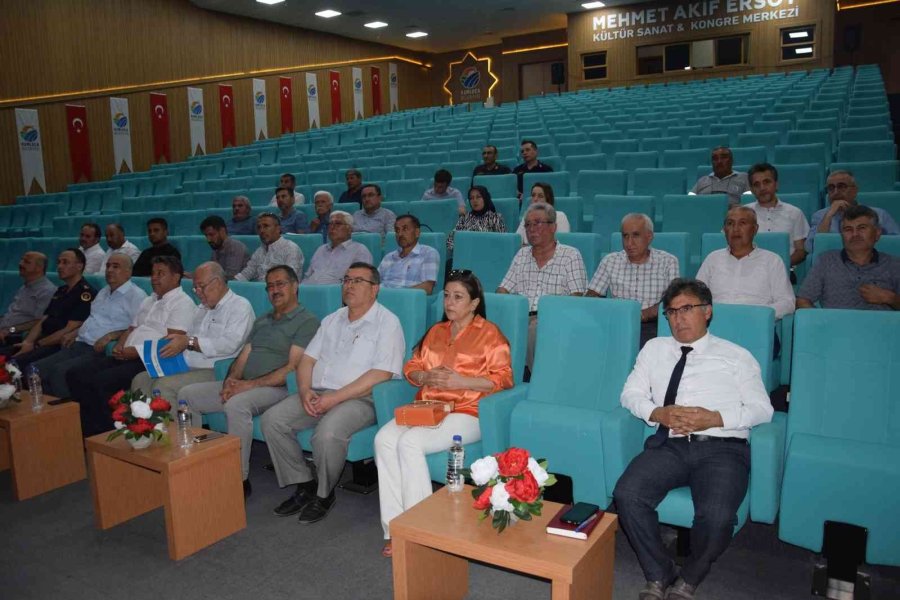 Kumluca’da Daire Amirleri Ve Muhtarlara "kırım Kongo Kene” Bilgilendirmesi