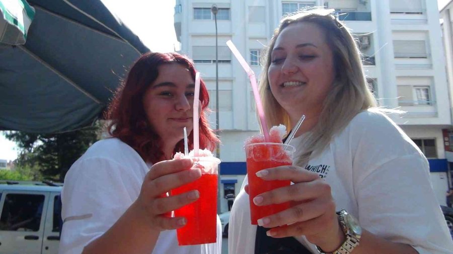 Toros Dağlarının Zirvesindeki Obruklardan Getirilip Bardağı 15 Tl’den Satılıyor