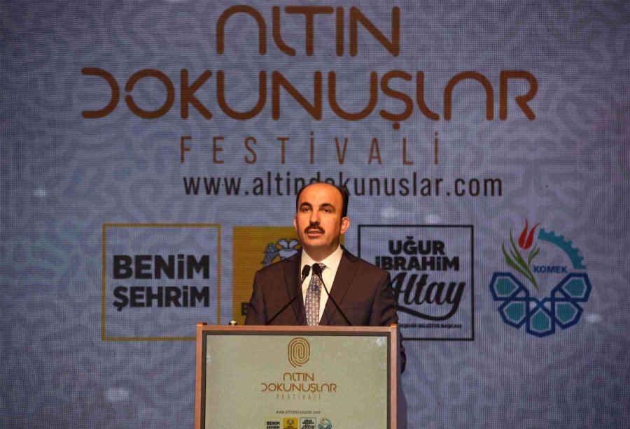 16. Altın Dokunuşlar “türk Dünyası” Temasıyla Açıldı