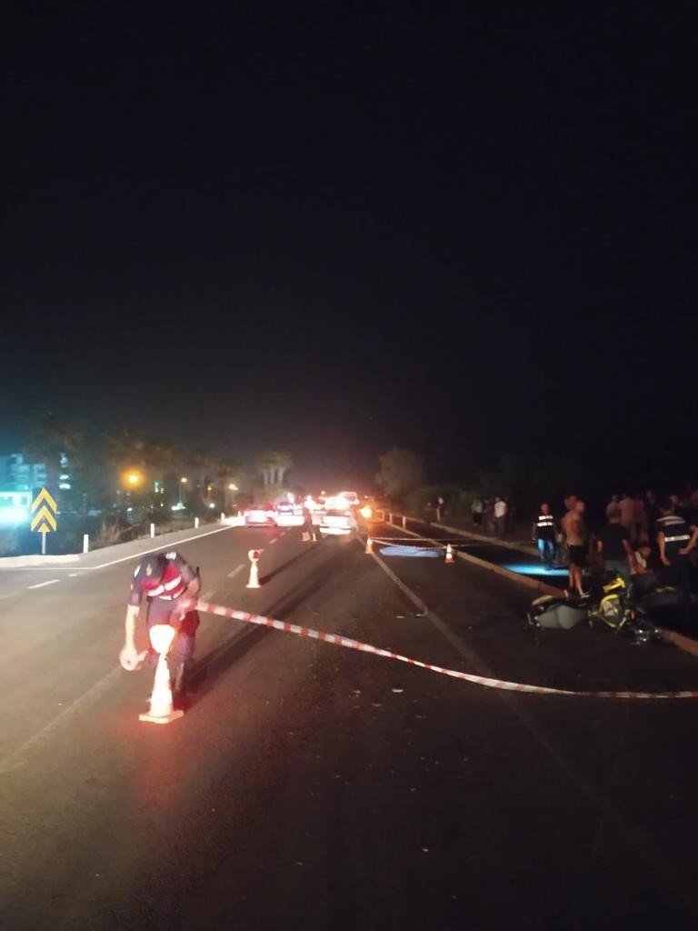 Otomobil İle Çarpışan Motosiklet Sürücüsü Hayatını Kaybetti