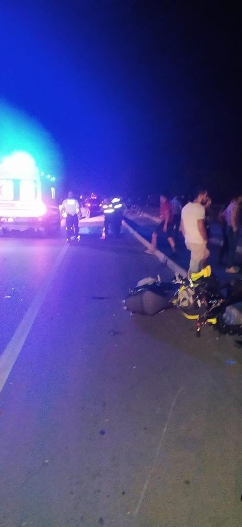 Otomobil İle Çarpışan Motosiklet Sürücüsü Hayatını Kaybetti