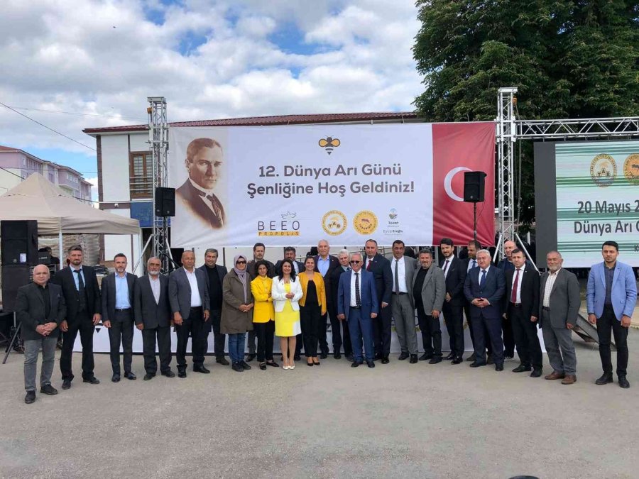 Dünya Arı Günü Tokat’ta Coşkuyla Kutlandı