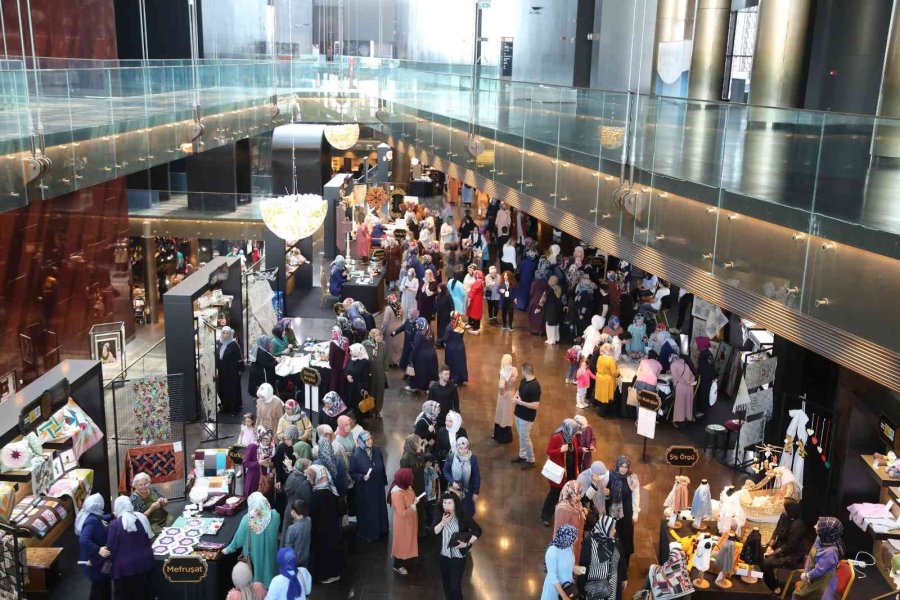 Konya’daki Kültür Festivalinde “türk Dünyası” Rüzgarı Esiyor