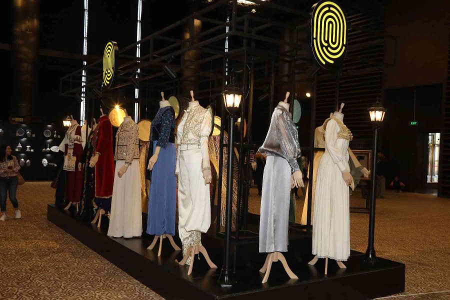 Konya’daki Kültür Festivalinde “türk Dünyası” Rüzgarı Esiyor