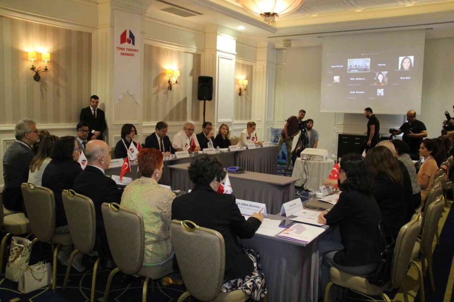 Tütün Satış Noktalarında Mentol Tuzağı