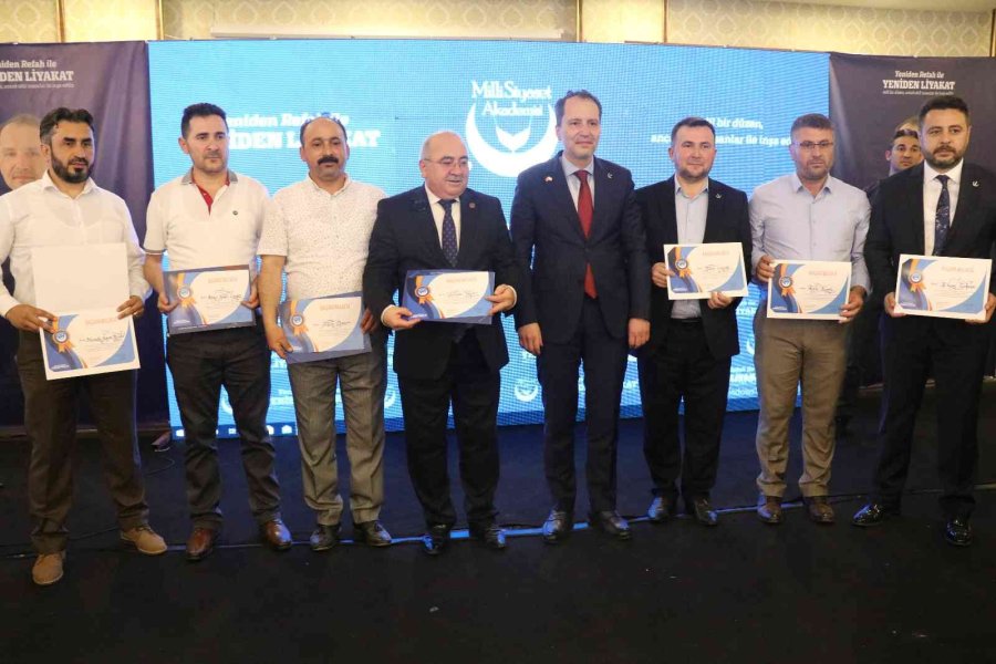 Yeniden Refah Partisi Milli Siyaset Akademisi Alanya’da Başladı