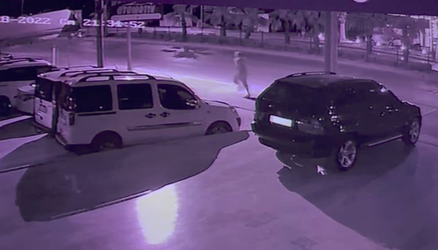 Çarptığı Motosikletlinin Ölümüne Sebep Olan Sürücü Aracını Bırakıp Böyle Kaçtı