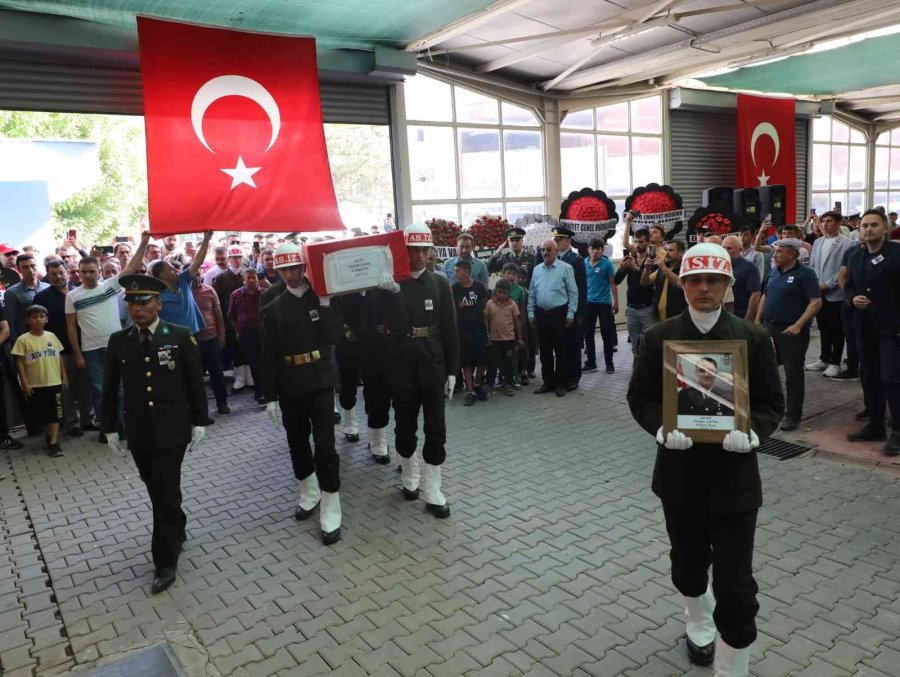 Konyalı Şehit Hasan Çatal Son Yolculuğuna Uğurlandı