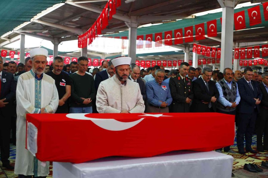 Konyalı Şehit Hasan Çatal Son Yolculuğuna Uğurlandı