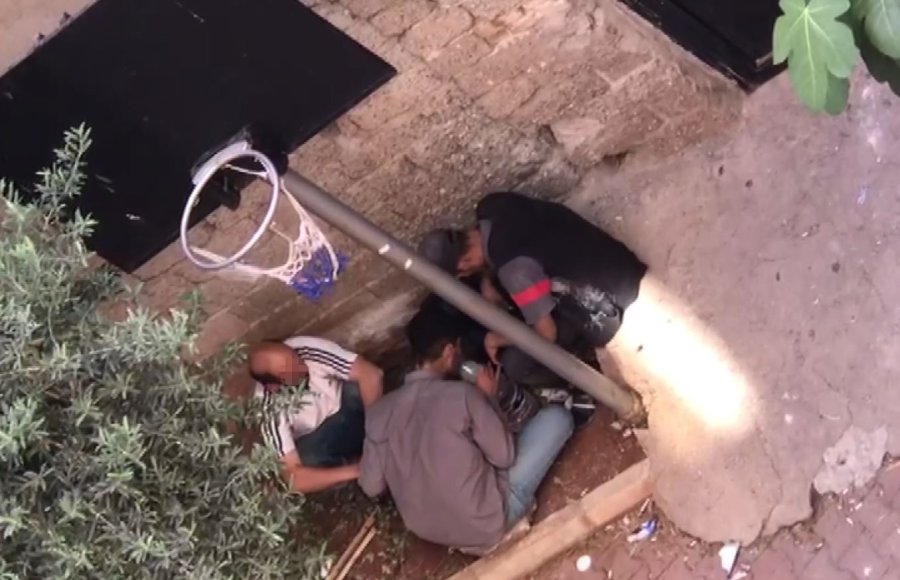 Mahalleli Ve Esnafın Uyuşturucu Partisi Tepkisi