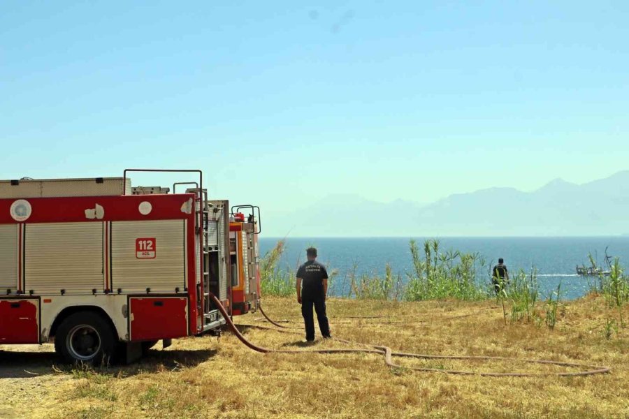 Falezlerde Kargılık Alanda Yangın
