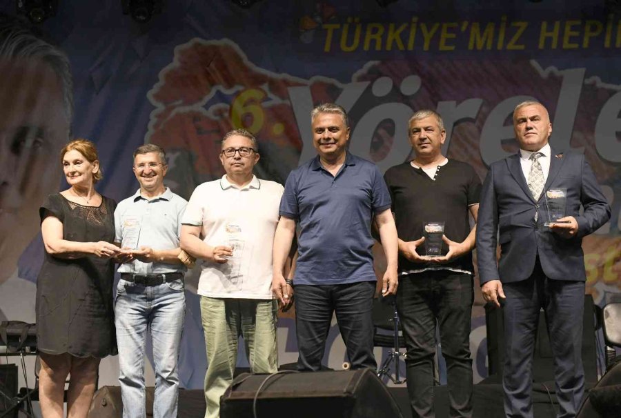Muratpaşa Belediyesi’nin Yöresel Renler Festivali Devam Ediyor