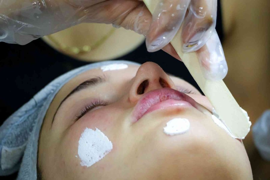 Yaz Mevsiminde Cilt Bakımı Yaparken Dikkat Edilmesi Gerekenler