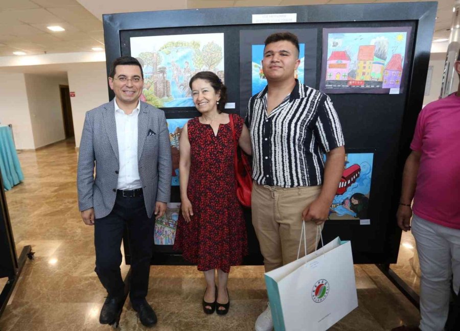 Kepez Belediyesi’nin 23 Nisan Resim Yarışması’nın Ödülleri Sahiplerini Buldu