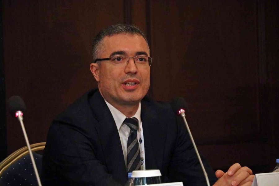 Uzmanlardan Ezber Bozan ’suda Doğum’ Açıklaması