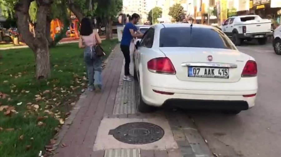 Akdeniz Üniversitesi Gazetecilik Öğrencilerinden Anlamlı Proje