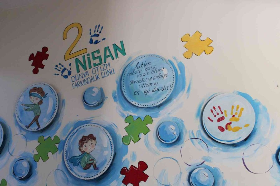 Rus Sanatçının Önceliği Çocuklar