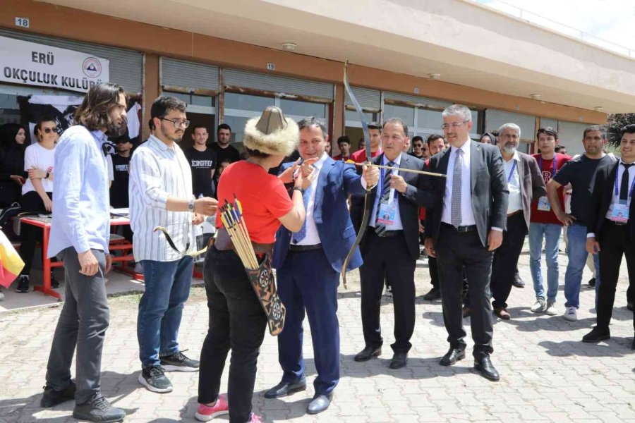 Erü’de ‘21. Öğrenci Bahar Şenliği’ Başladı