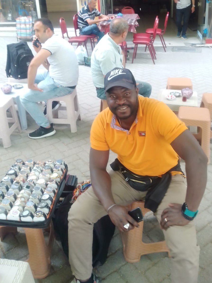 Ekmek Parası İçin 5 Bin Kilometre Uzaktan Geldi