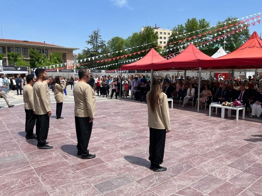 Hayat Boyu Öğrenme Haftası Düzenlenen Törenle Kutlandı