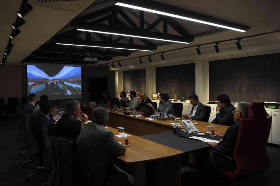 Başkan Büyükkılıç’tan Türk Telekom Bölge Müdürü Ve Yönetimi İle Değerlendirme Toplantısı