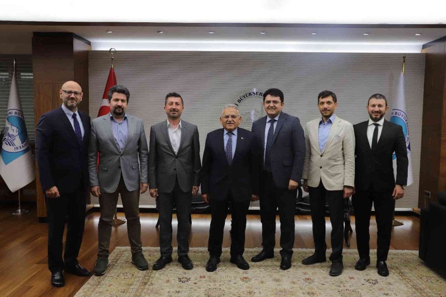 Başkan Büyükkılıç’tan Türk Telekom Bölge Müdürü Ve Yönetimi İle Değerlendirme Toplantısı