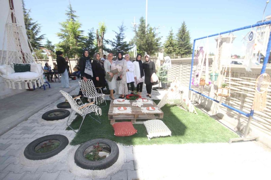 Beyşehir’de Yıl Son Sergisi Açıldı