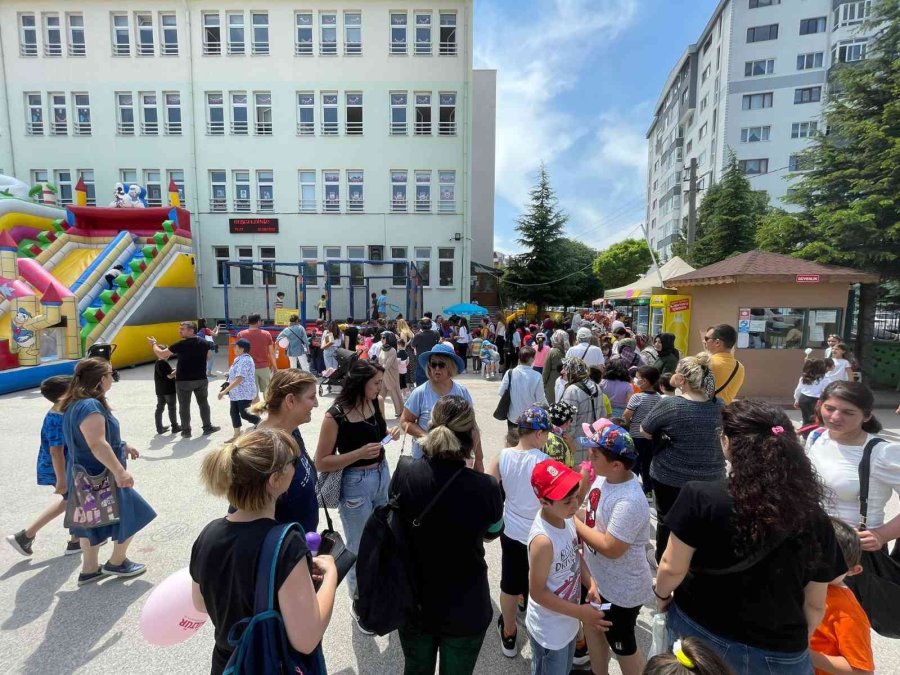 Meserret İnel İlkokulu’nda Bahar Şenliği