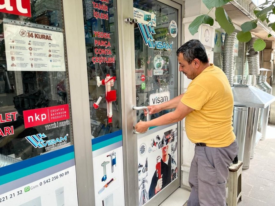 Tesisatçıdaki Hırsızlık Güvenlik Kameralarına Böyle Yakalandı