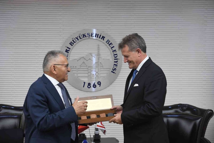 Kktc Bayındırlık Ve Ulaştırma Bakanı Prof. Dr. Erhan Arıklı: